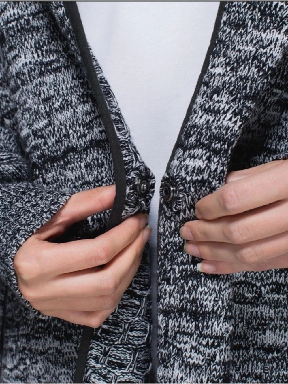 Lululemon Cardi All Day Oversized Knit Cardigan in Black/White